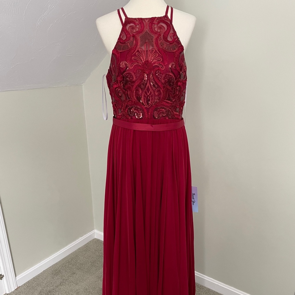 New Prom dress gown Madison James 14 burgundy.